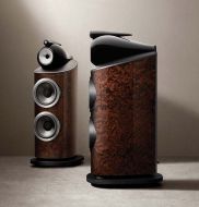 Bowers & Wilkins 801 D4 Signature
